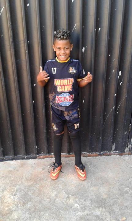 Foto 4 de 5 — Conheça Brayan Pereira, o jogador mirim de nove anos aprovado na Ferroviária